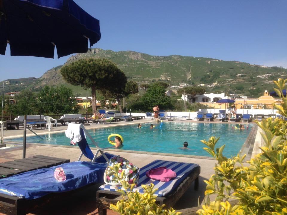 Hotel Al Bosco Forio  Bagian luar foto