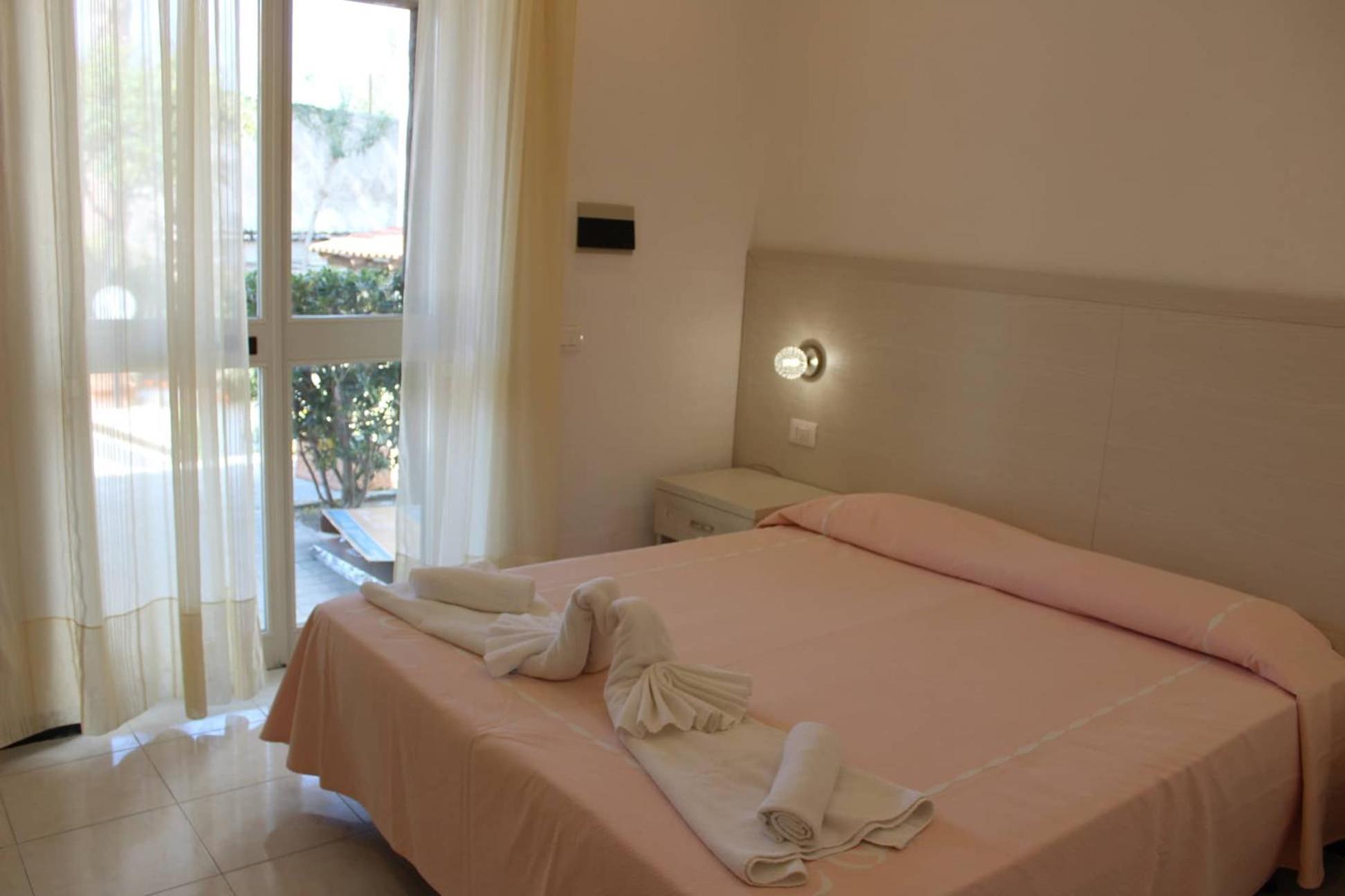 Hotel Al Bosco Forio  Bagian luar foto